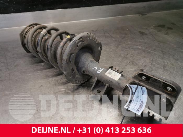 MAN TGE Stoßdämpferstrebe rechts vorne O155039