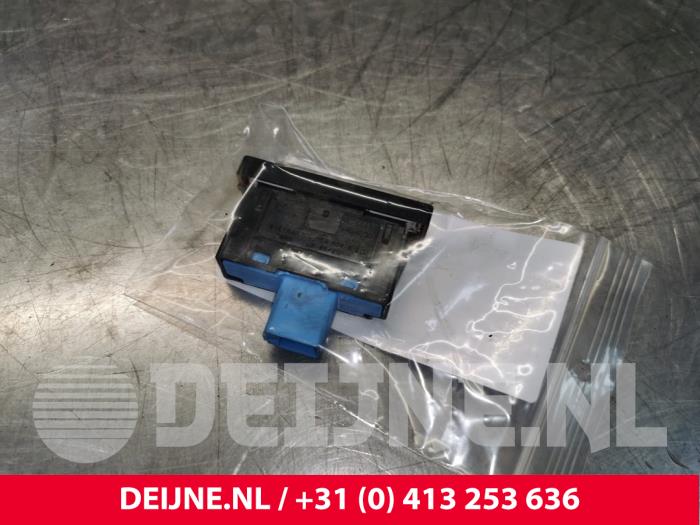MAN TGE Panikbeleuchtung Schalter O155047
