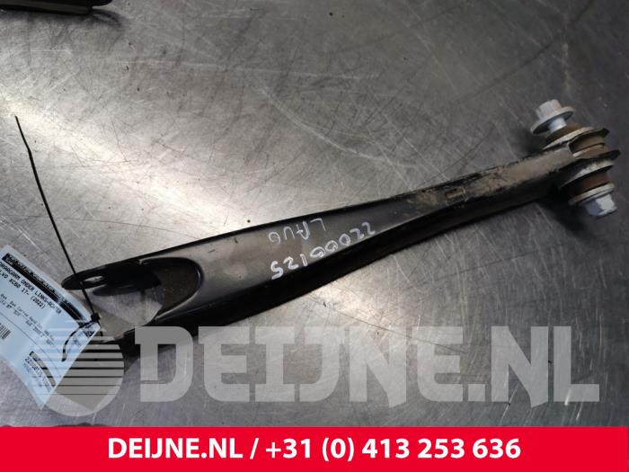 Volvo XC60 Draagarm onder links-achter O155078