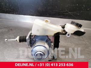 Volvo XC60 Master cylinder O155084 photo 2