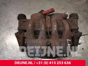 Peugeot Boxer Remklauw (Tang) links-voor O155100 foto 3