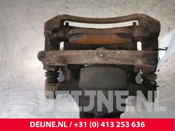 Peugeot 107 Front brake calliper, right O155147