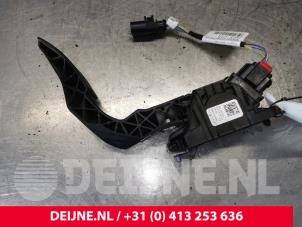 MAN TGE Accelerator pedal O155152 photo 2
