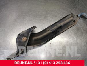 Opel Antara Draagarm onder rechts-achter O155205 foto 3