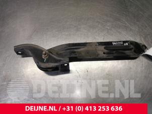 Opel Antara Draagarm onder rechts-achter O155205 foto 2