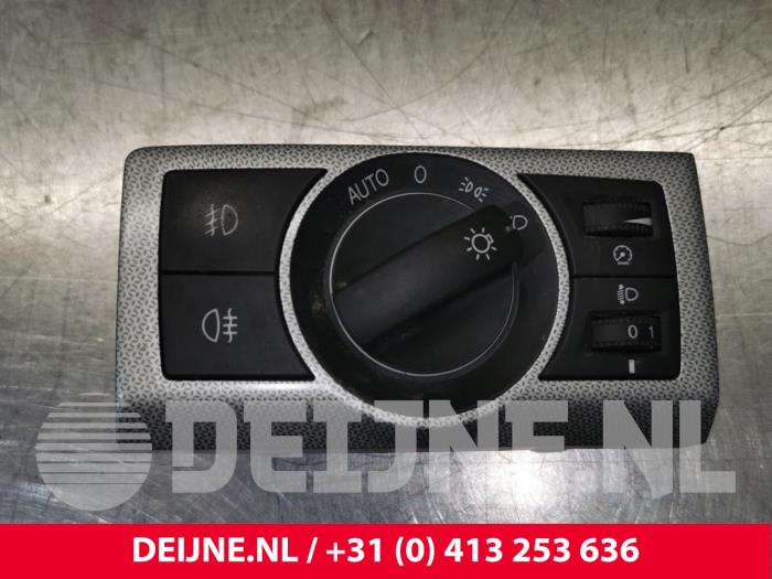 Opel Antara Light switch O155241