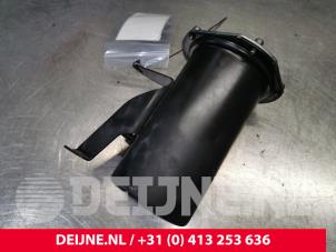 Volkswagen Caddy Fuel filter O155265 photo 3