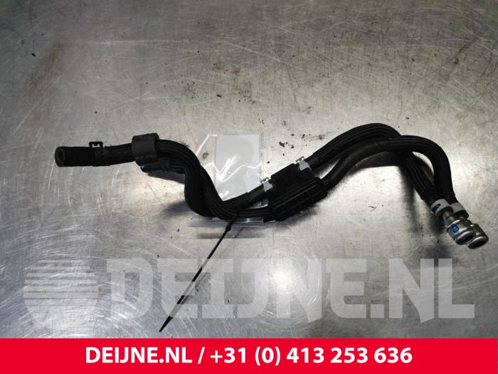 Volkswagen Caddy Kraftstoffleitung O155266
