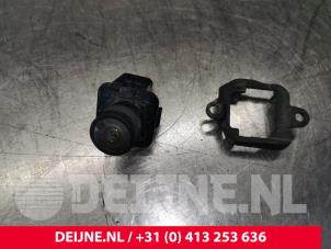 Gebruikte Achteruitrij Camera Volvo V60 I (FW/GW) 2.0 D3 20V Prijs € 125,00 Margeregeling aangeboden door van Deijne Onderdelen Uden B.V.