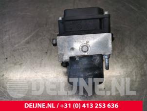 Citroen Berlingo ABS pump O155318 photo 3