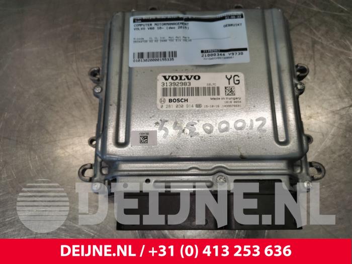 Volvo V60 Computer Motormanagement O155335