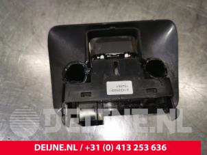 Volvo V60 Parking brake switch O155366 photo 3
