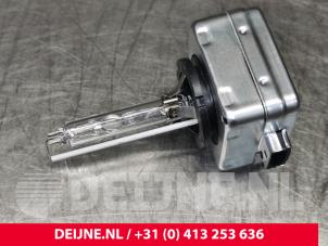 Volvo V70 Xenon Lampe O155445 foto 3