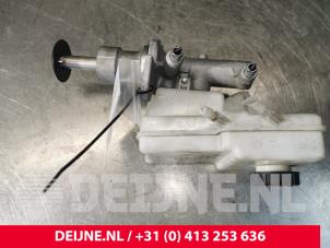 Volkswagen Crafter Hauptbremszylinder O155572 foto 2