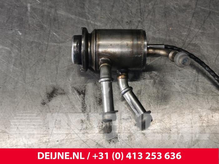 Volkswagen Crafter Adblue injector O155577