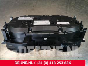 Volkswagen Crafter Kilometerteller KM O155583 foto 2