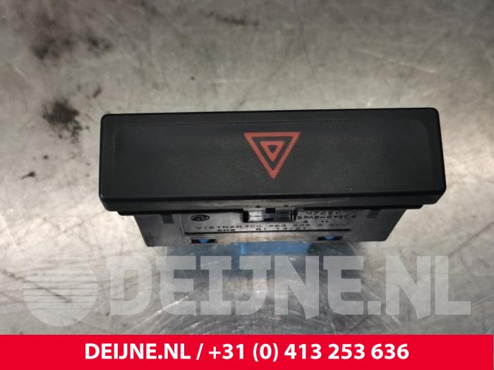 Volkswagen Crafter Panikbeleuchtung Schalter O155626