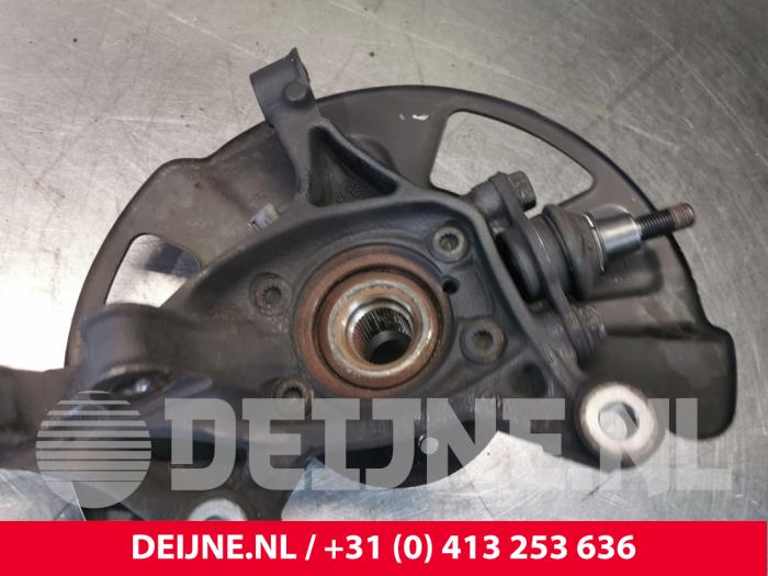 Volkswagen Crafter Achsschenkel rechts vorne O155712