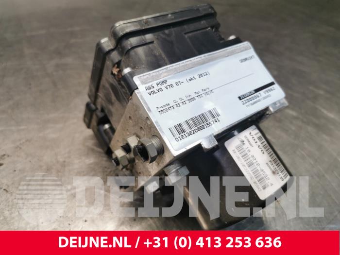 Volvo V70 ABS pump O155741