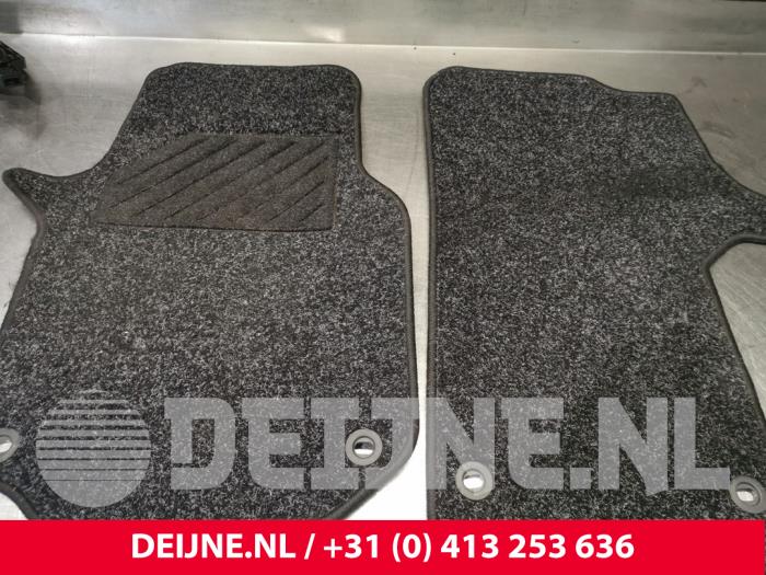 Volkswagen Crafter Matten Set O155802