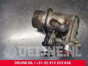 Volkswagen Touran AGR Kühler O155823 foto 3