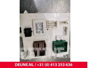 Volvo XC40 Central electronic Modul O155869 foto 2