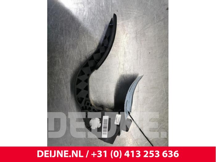 Opel Vivaro Gaspedal O155880