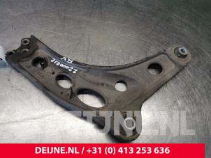 Opel Vivaro Front lower wishbone, right O155883 photo 2