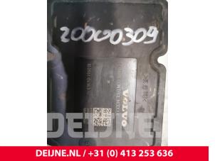 Volvo V40 ABS Pumpe O155898 foto 3