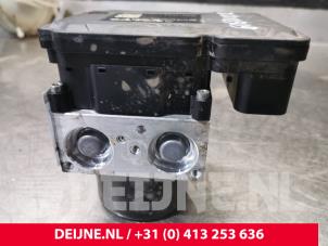 Volvo V40 ABS Pumpe O155898 foto 2