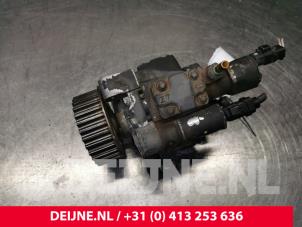 Renault Kangoo Mechanical fuel pump O156166 photo 3
