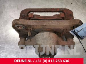 Hyundai H300 Rear brake calliper, left O156457 photo 2