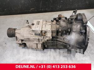 Hyundai H300 Gearbox O156473 photo 2