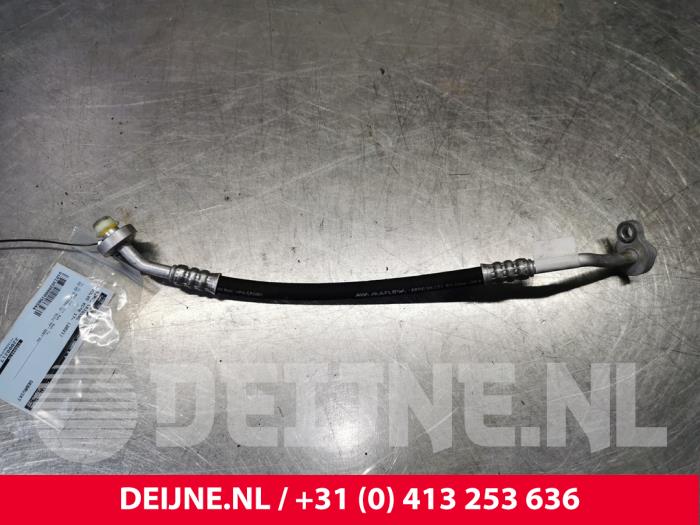 Volvo XC40 Air conditioning line O156544