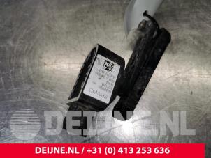 Volvo XC40 Xenon hoogteregelaar O156567 foto 3