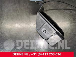 Volvo XC40 Module LED headlight O156615 photo 3