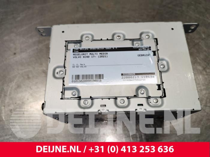 Volvo XC40 Regeleinheit Multi Media O156618