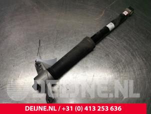 Volvo XC40 Schokdemper links-achter O156634 foto 2
