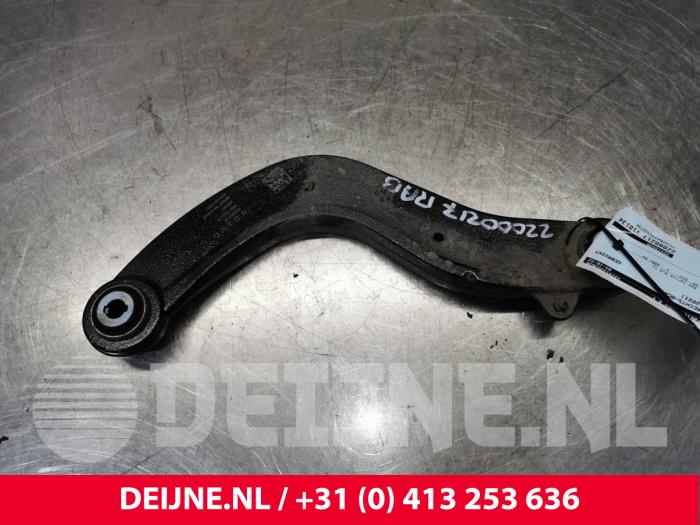 Volvo XC40 Draagarm boven rechts-achter O156639