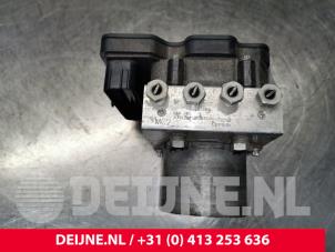 Volvo XC40 ABS Pumpe O156666 foto 3