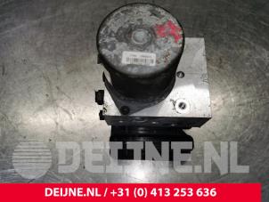 Hyundai H300 ABS Pumpe O156685 foto 3