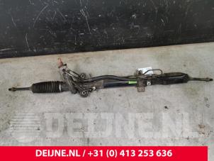 Gebruikte Stuurhuis Bekrachtigd Hyundai H-300 2.5 CRDi Prijs € 242,00 Inclusief btw aangeboden door van Deijne Onderdelen Uden B.V.