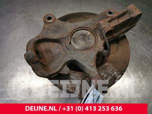 Gebruikte Asschenkel links-voor Mercedes Sprinter 5t (906) 513 CDI 16V Prijs € 181,50 Inclusief btw aangeboden door van Deijne Onderdelen Uden B.V.