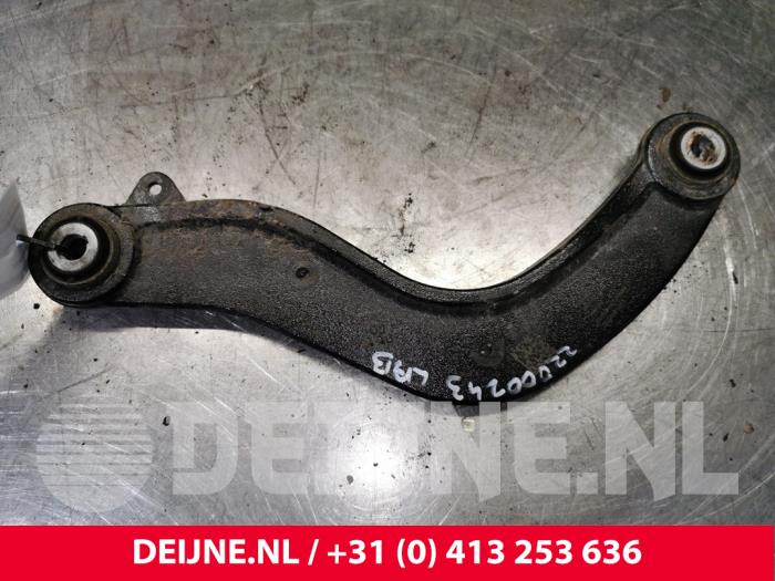 Volvo XC40 Draagarm boven links-achter O156772