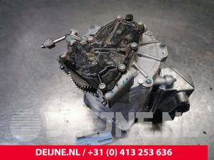 Gebruikte Aandrijfeenheid hybride Volvo XC40 (XZ) 1.5 T3 Twin Engine 12V Prijs € 1.250,00 Margeregeling aangeboden door van Deijne Onderdelen Uden B.V.