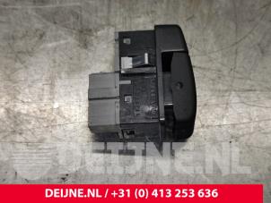Volvo C70 ESP Schakelaar O156859 foto 3