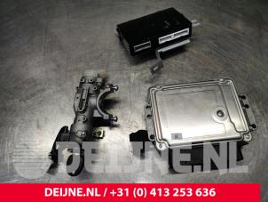 Hyundai H300 Kontaktslot + computer O156863 foto 2