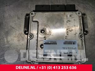 Opel Movano Computer Motormanagement O156901 foto 2
