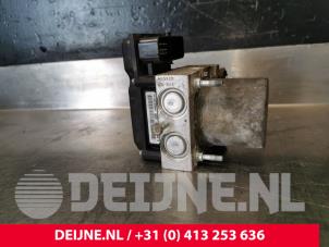 Opel Movano ABS Pumpe O156928 foto 2