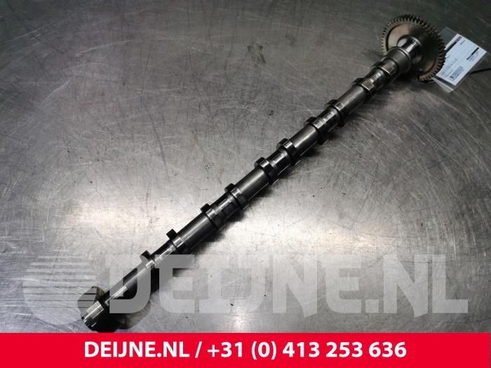 Volvo V70 Camshaft O157152